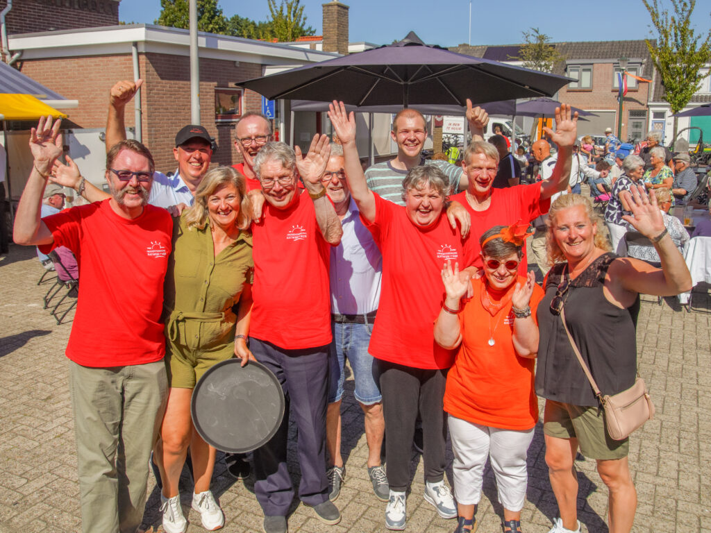 Reünie van Katwijkbinders bij Binders